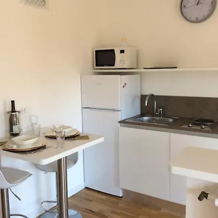 La Lumiere Du Matin Dans Le Nid Blanc Apartament *